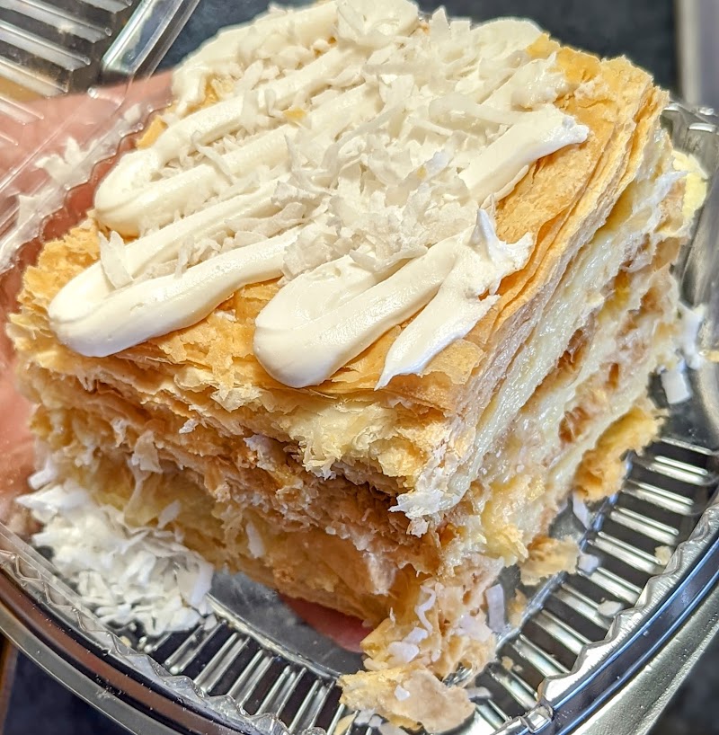 Vaccaro's Italian Pastry Shop, Canton Square