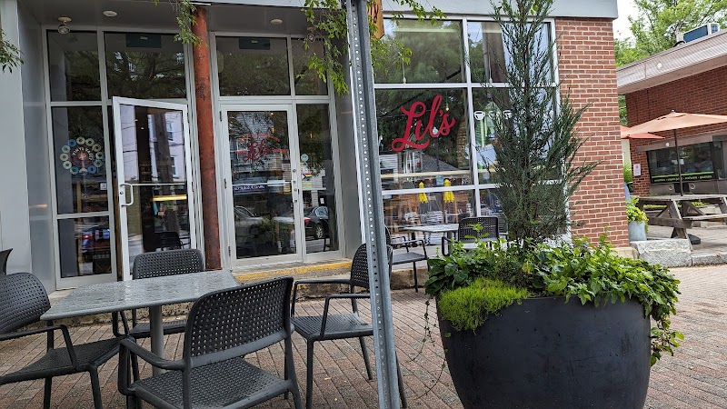 Lil's Cafe