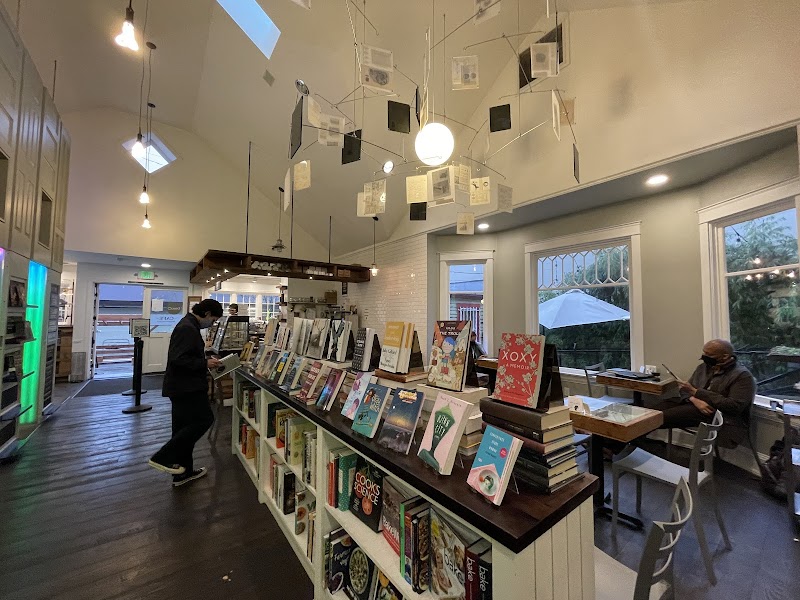 Ada's Technical Books and Cafe - Seattle, WA | joe coffee