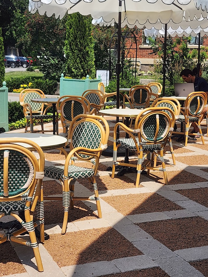 Jilly's Boutique Cafe