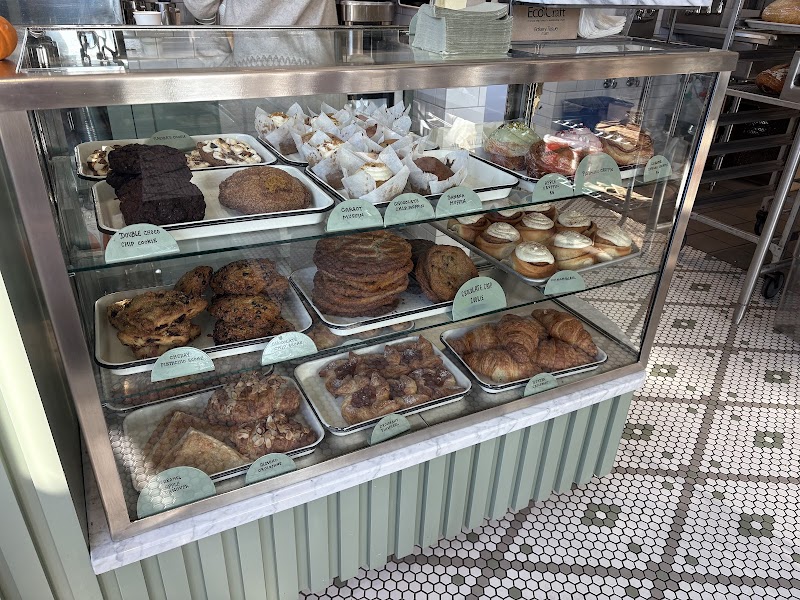 Roux & Lucia Bakery