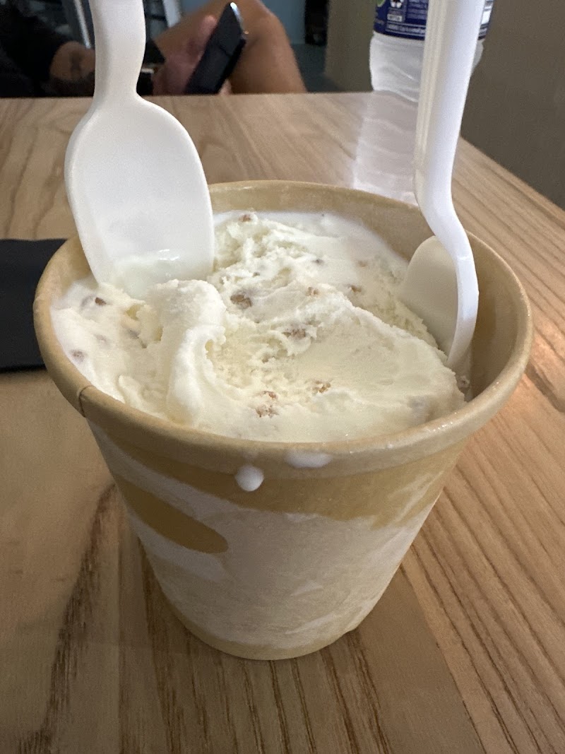 Here’s The Scoop Ice Cream & Espresso