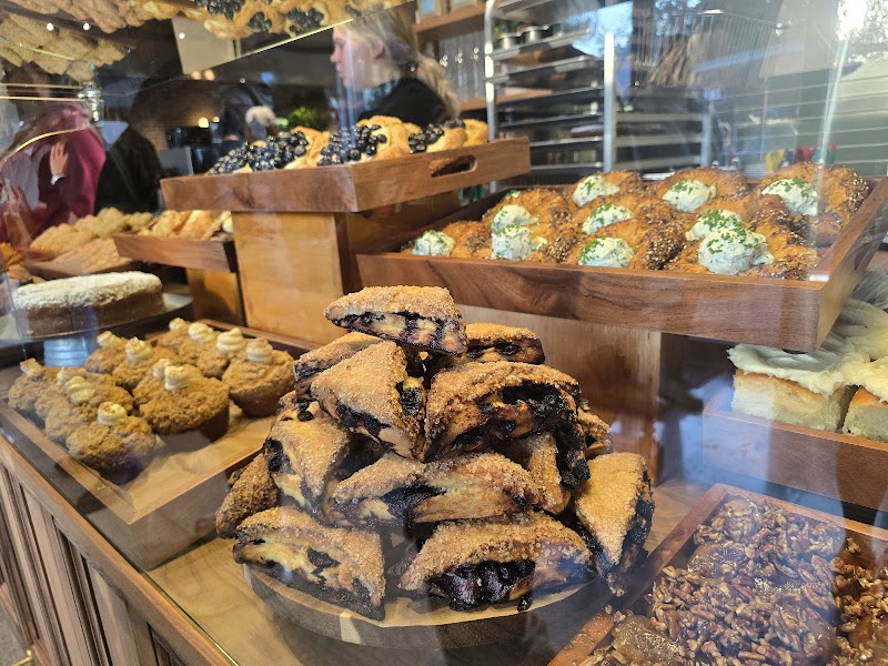 Fox in the Snow Cafe