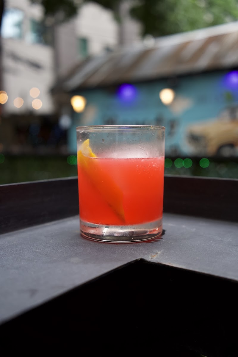 Augustine Cocktail Bar