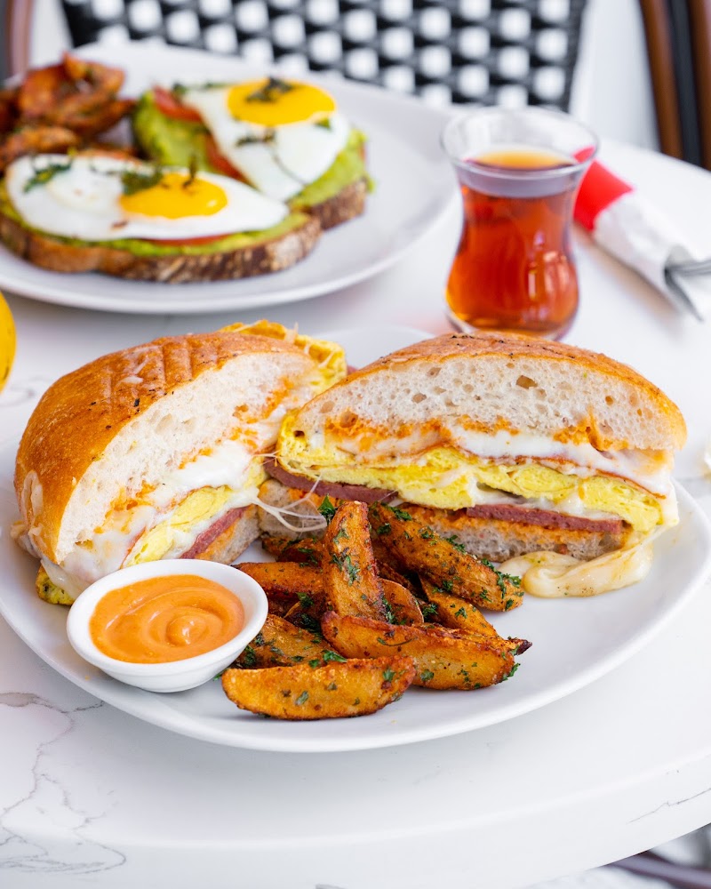 Utopia European Caffe