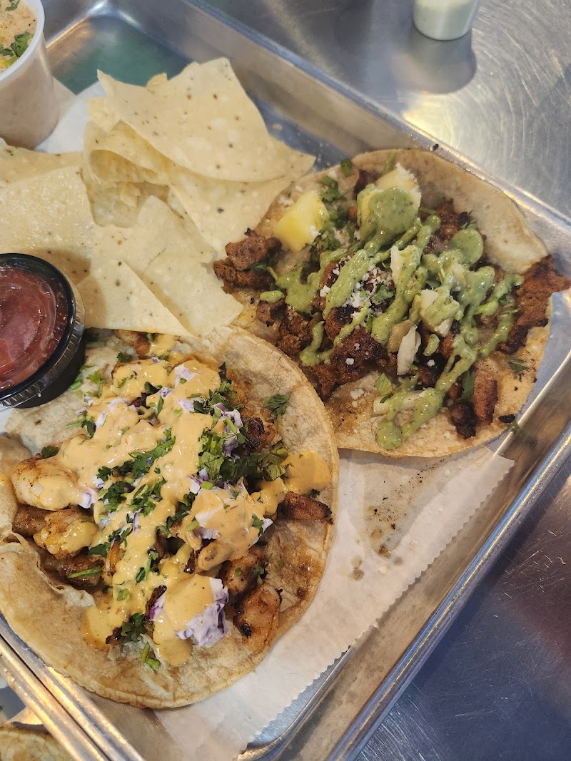 Santos Street Eats and Bar