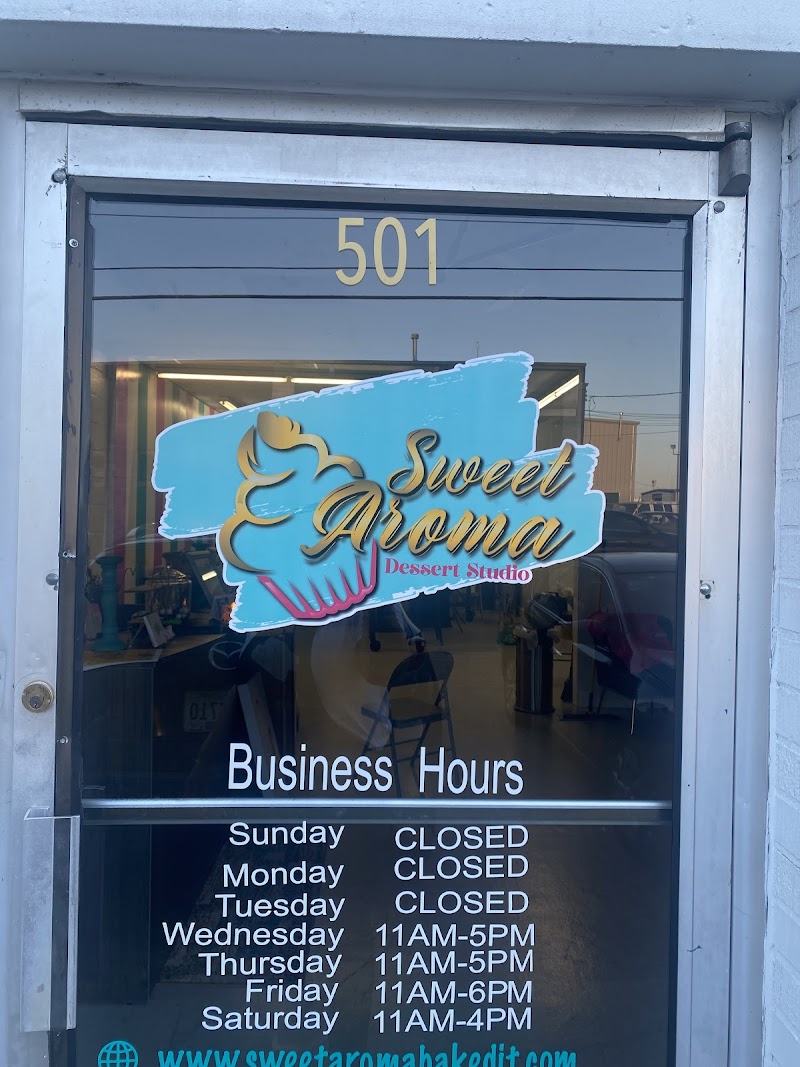 Sweet Aroma's Dessert Studio