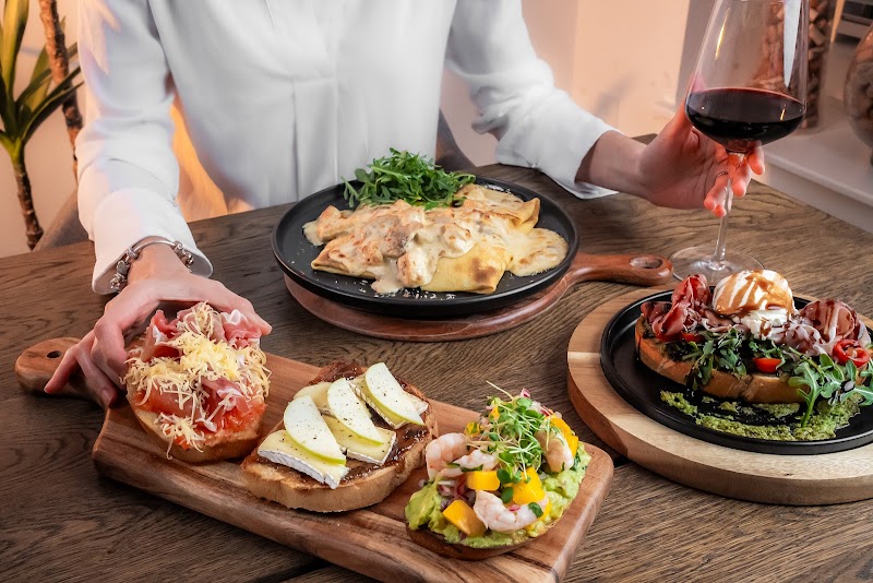 Ruah Café - Woodlands