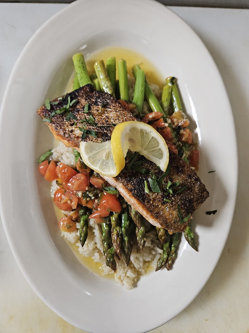 Rimrock's Mountain Tavern