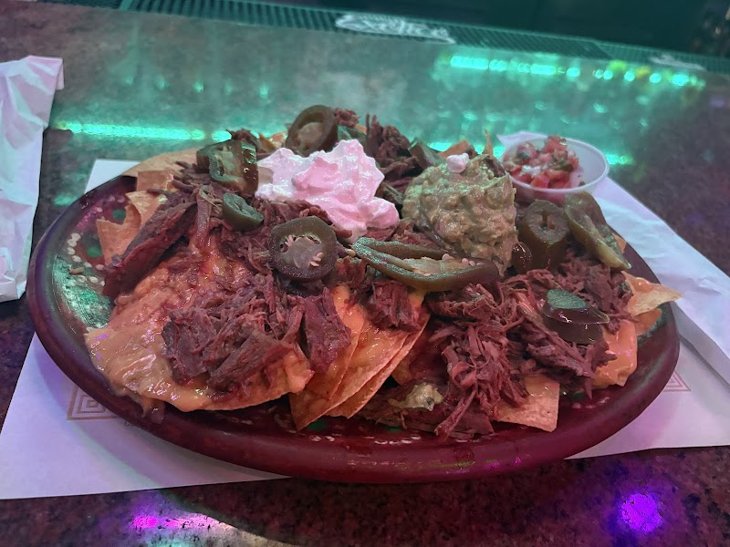 La Cueva Del Coyote - Video Sports Bar & Restaurant