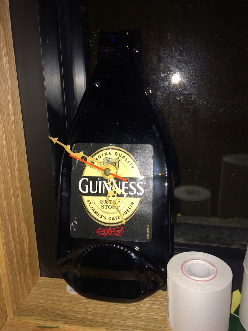 The Hole In The Wall Bar