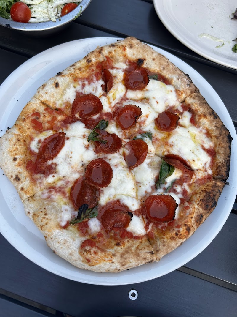 Fireflour Pizzeria & Coffee Bar