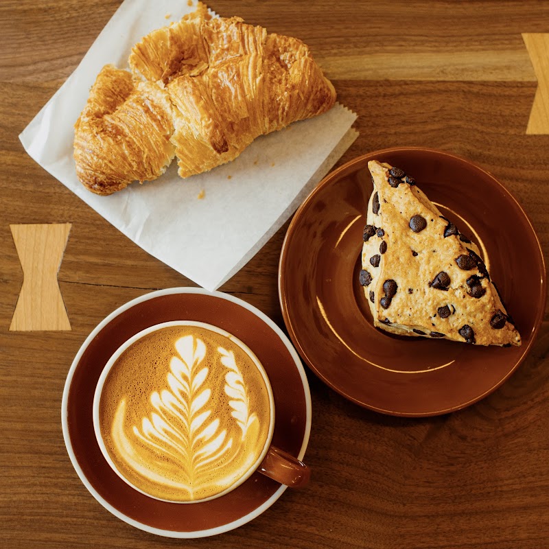 Hungry Ghost Coffee — 337 5th Ave.