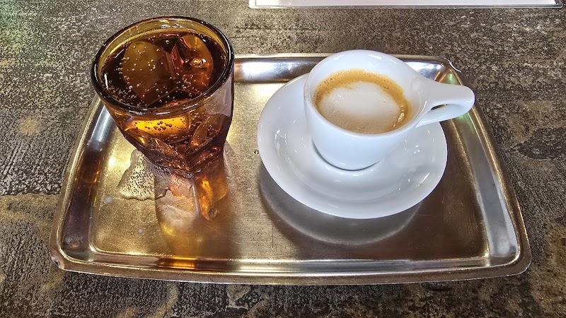 Paper or Plastik Cafe