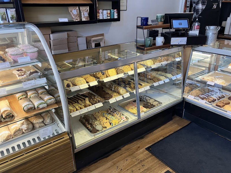 Ramone's Bakery & Cafe