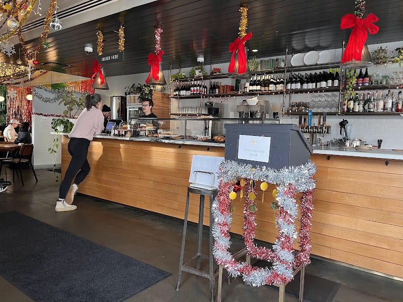 The Clover and the Bee