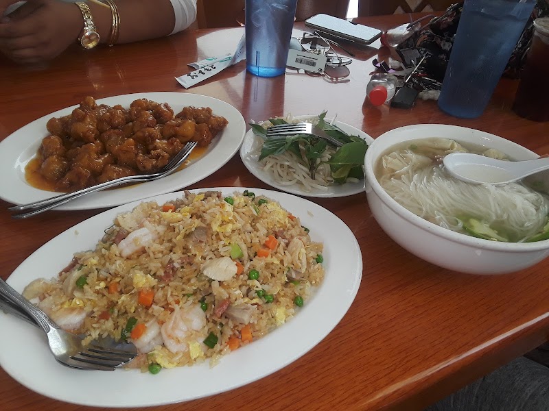 Nam Van Noodle Café