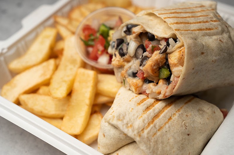 Perla de Oriente Kitchen