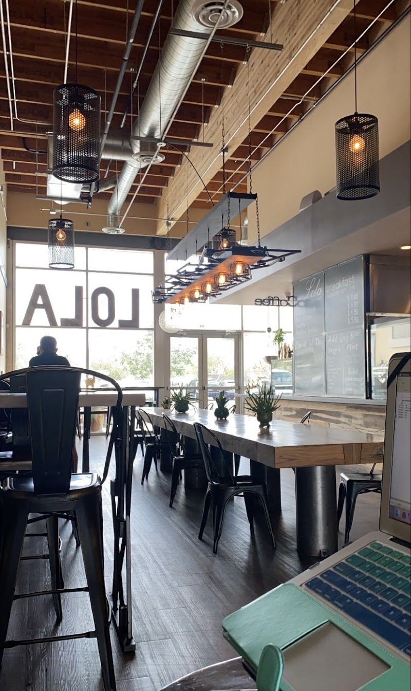 Lola Coffee