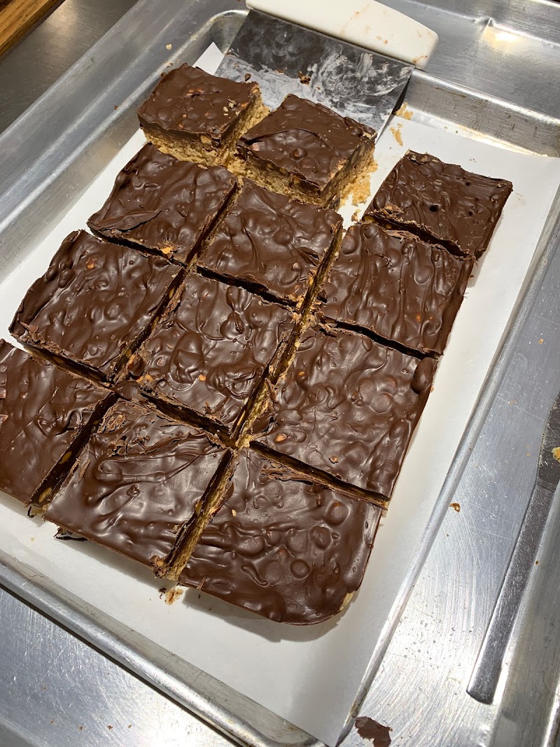 By the Batch Bakery and Eatery