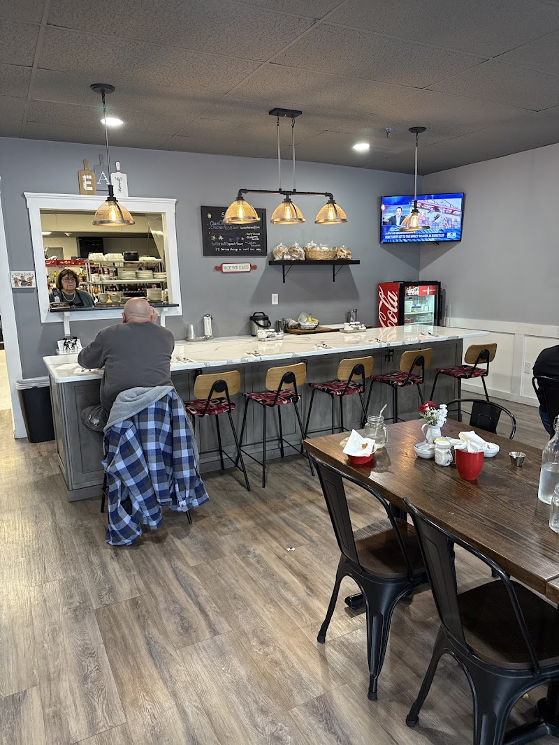 Gourmet Bites Catering & Cafe