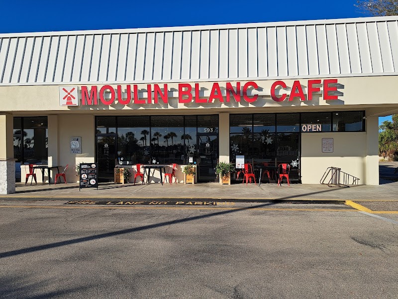Moulin Blanc Cafe storefront in Venice.