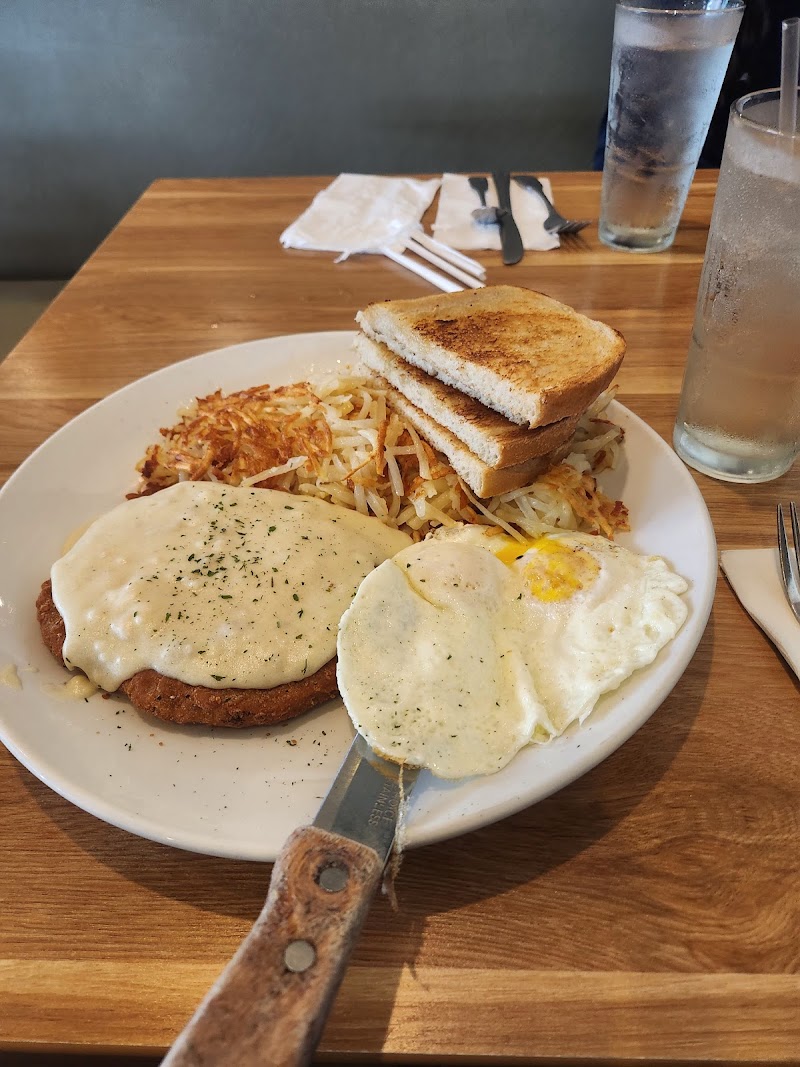 Broken Yolk Cafe