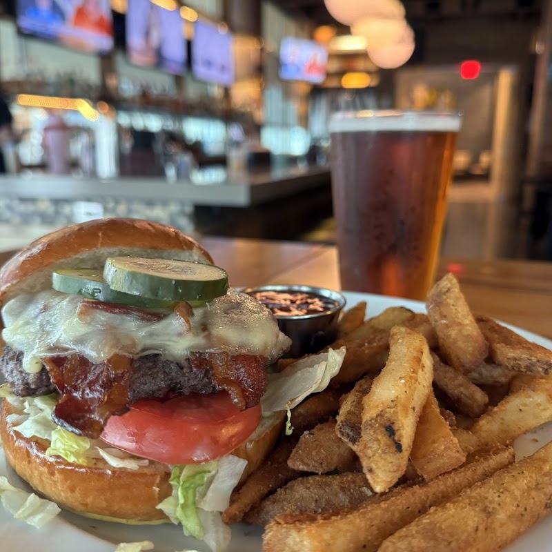 Cheers Bistro at the DoubleTree