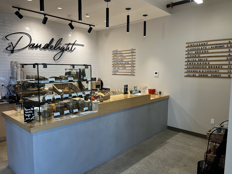 Dandelight Yoga Studio