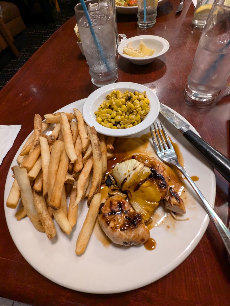 Magnolia's Veranda at Four Queens