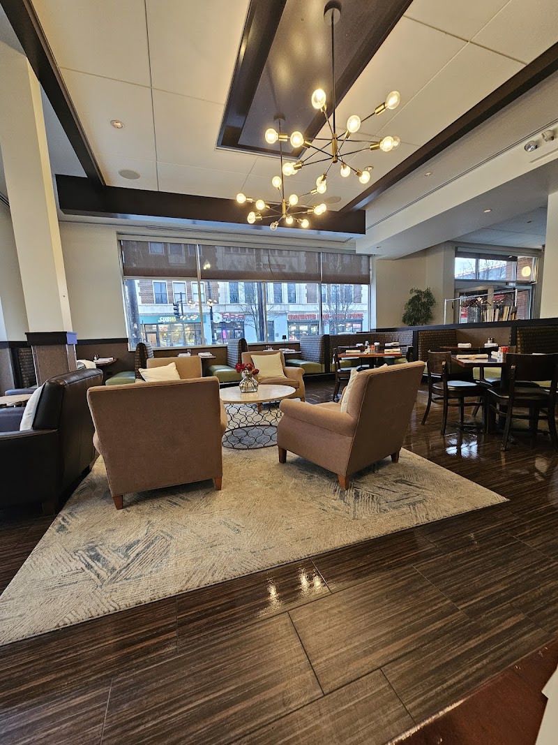 AMP Coffee Shop by Julius Meinl