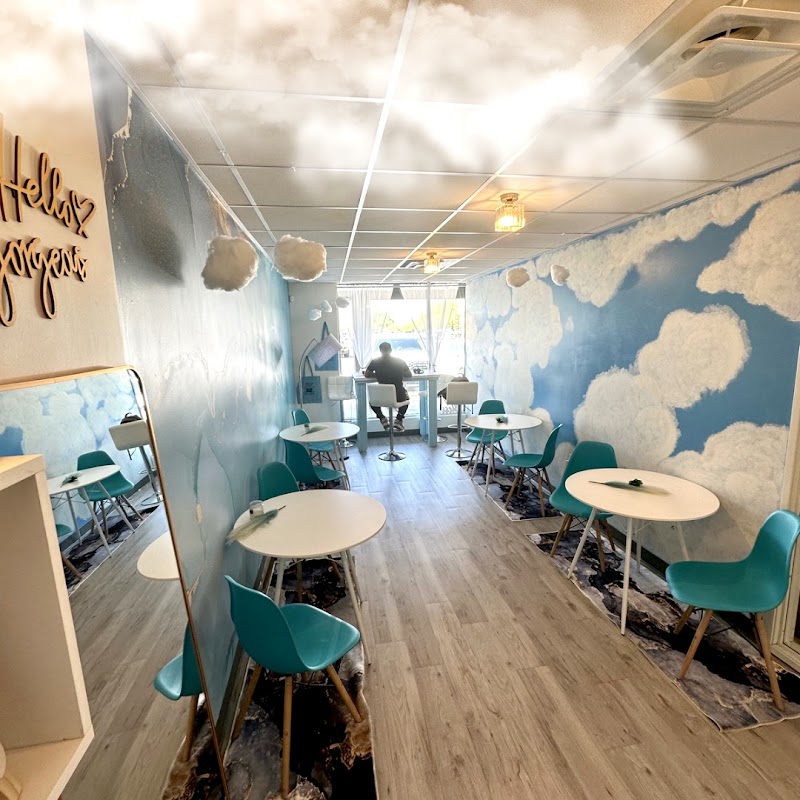 Skyluxx Coffee & Salon Suites