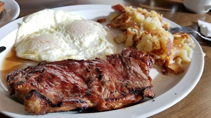 Alexanders Restaurant & Pancake House