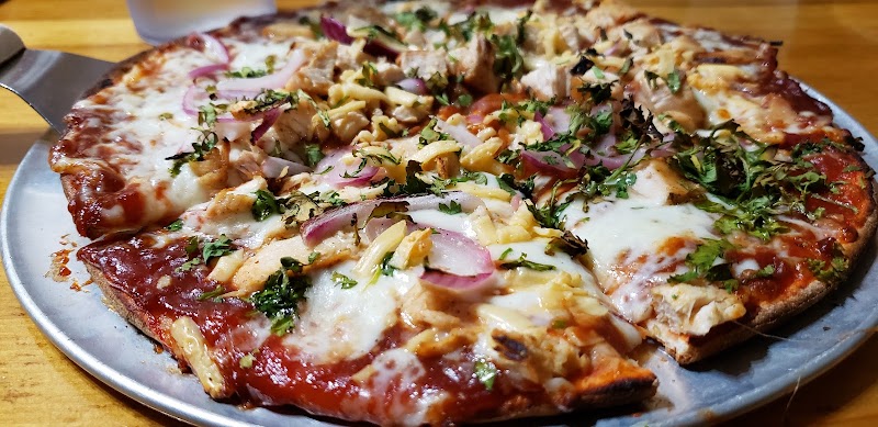 Main Street Pizza & Noodle