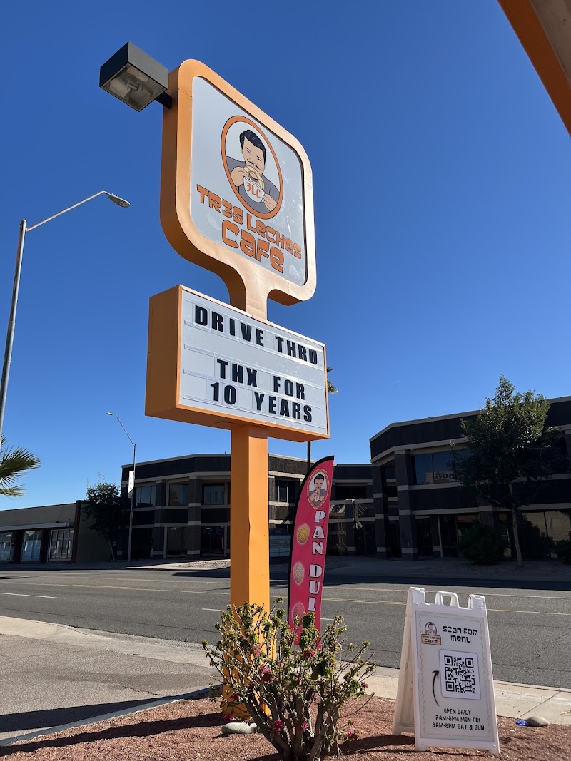 Tres Leches Café