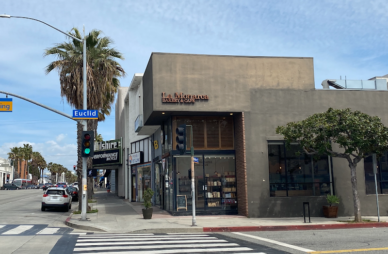 La Monarca Bakery & Cafe