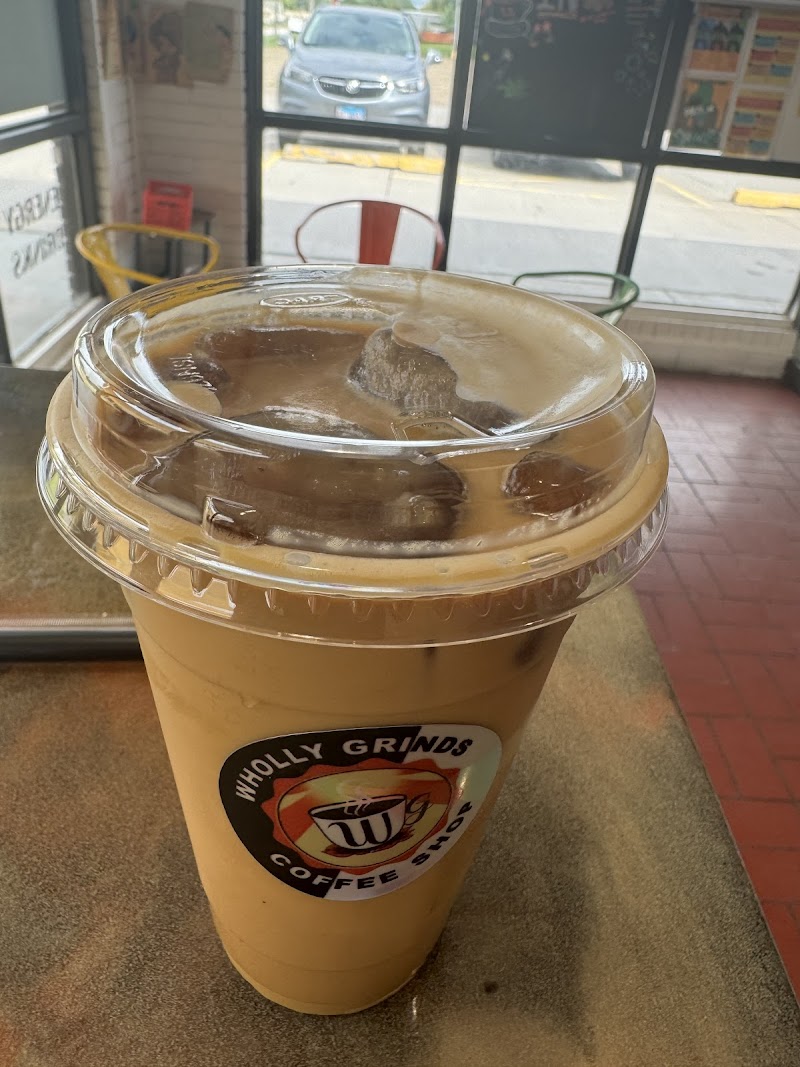 WHOLLY GRINDS Coffee Shop