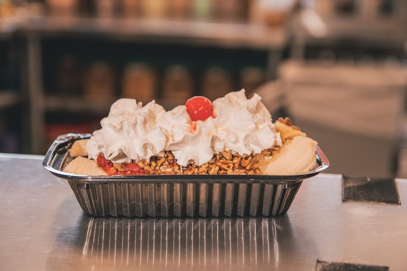 Caliche's Frozen Custard