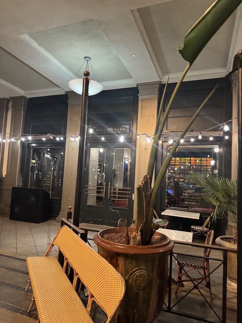 Left Bank Santana Row