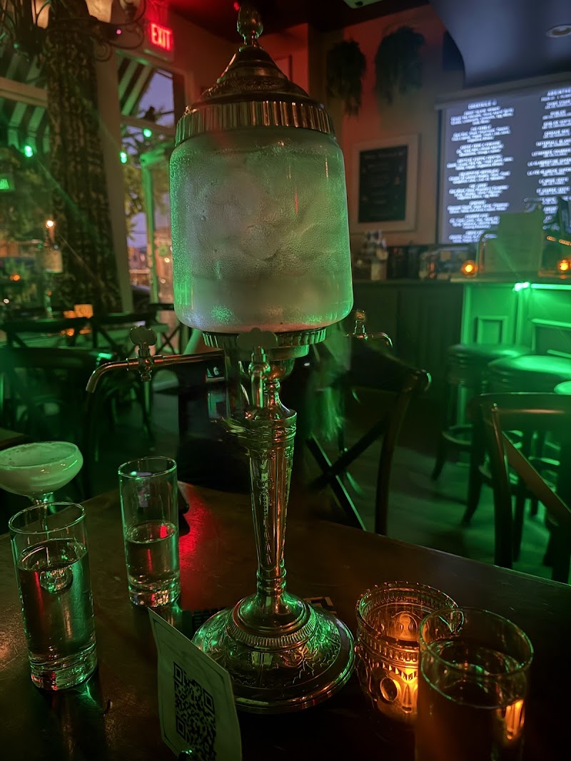 Green Hour Cocktail & Absinthe Lounge