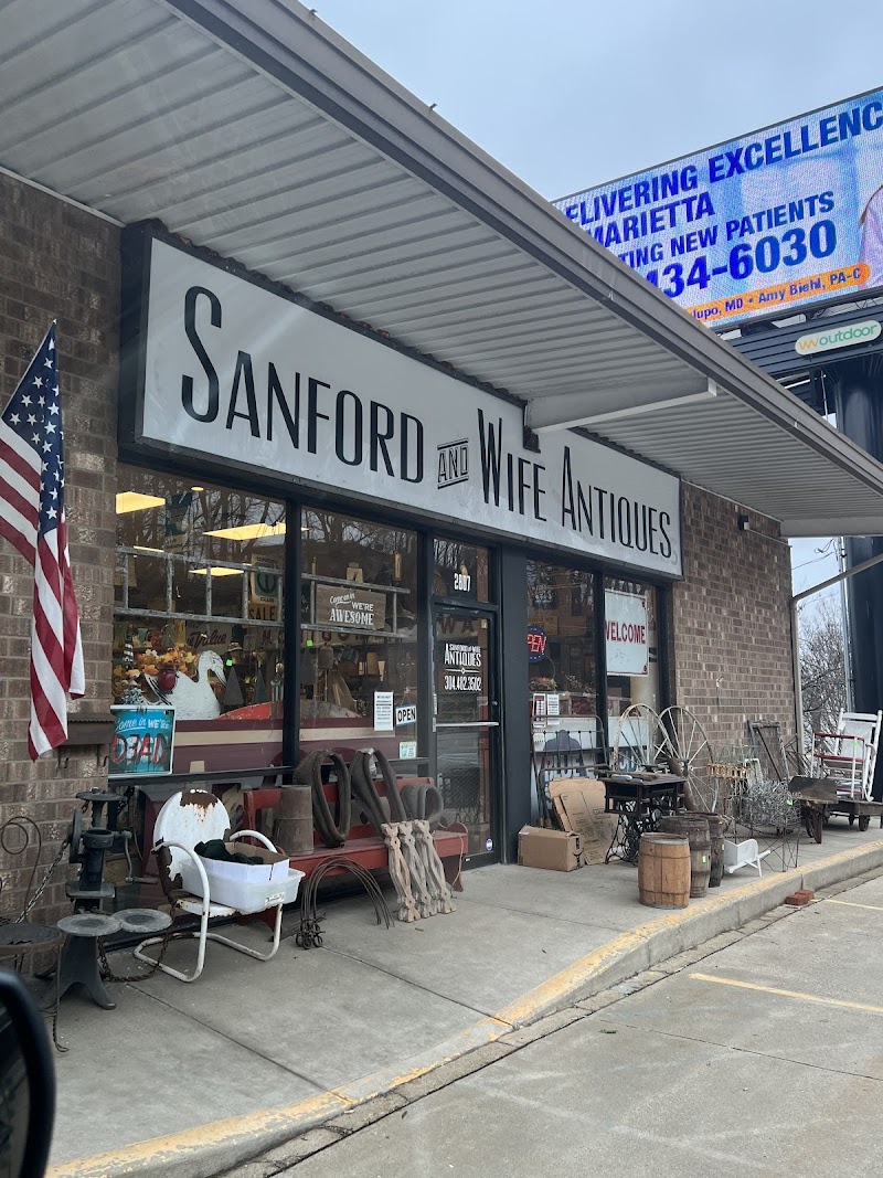 Sanford & Wife Antiques and Museum