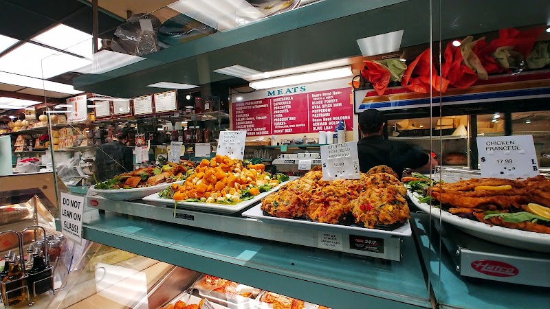 Tony's Colonial Food