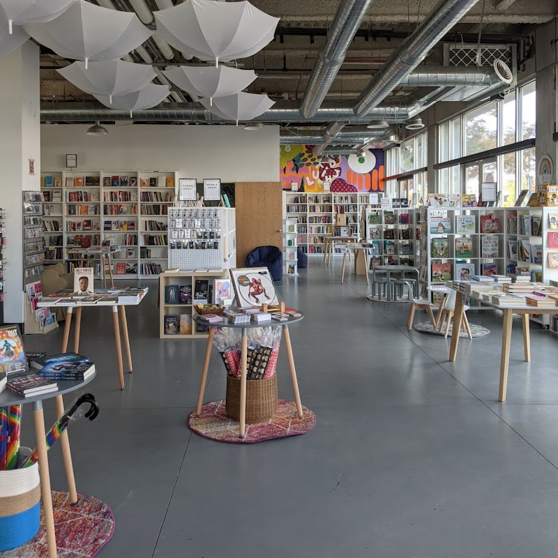 Under the Umbrella Bookstore and Cafe