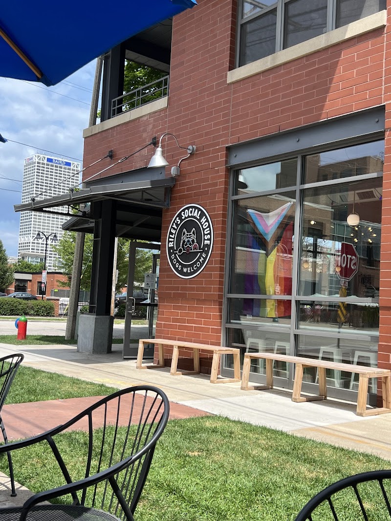 Riley's Sandwich Co.