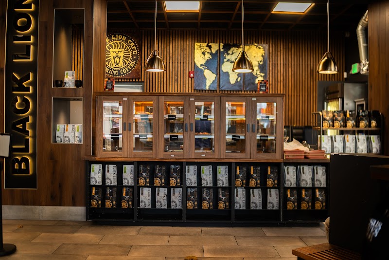 Black Lion Cafe Coffee & Pastry