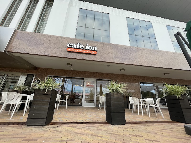 Cafe Ion