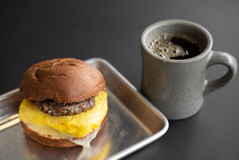 DUO Houston - River Oaks: Coffee & Pilates