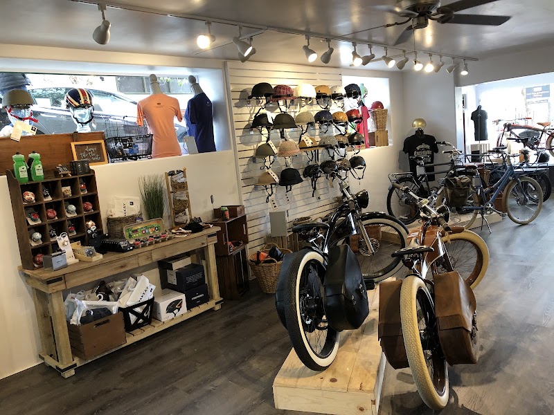 Mad Dogs & Englishmen Bike Shop & Coffee Bar