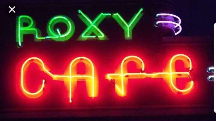 Roxy Cafe