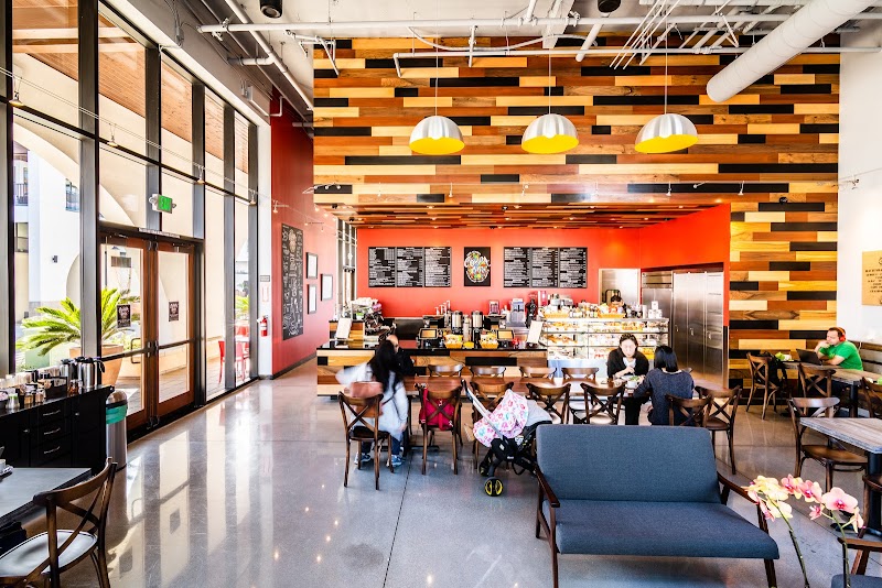 Coupa Cafe - Colonnade